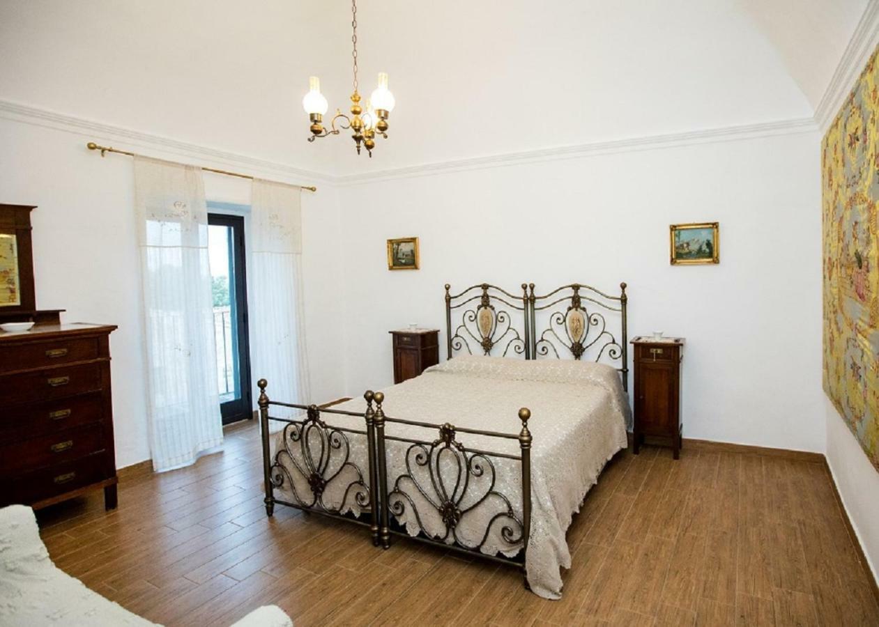 Agriturismo Villa Flavia Casa Serrafiori Екстер'єр фото