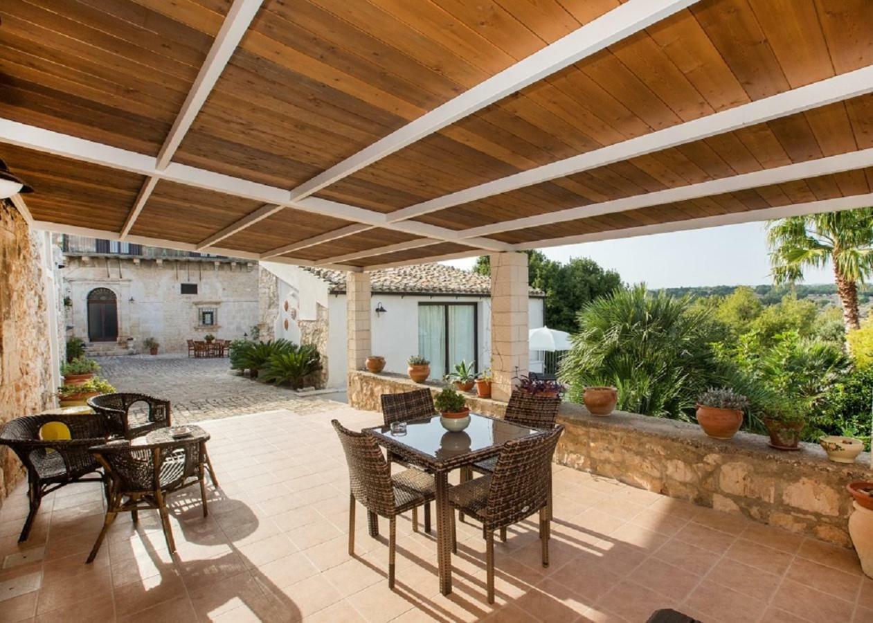 Agriturismo Villa Flavia Casa Serrafiori Екстер'єр фото
