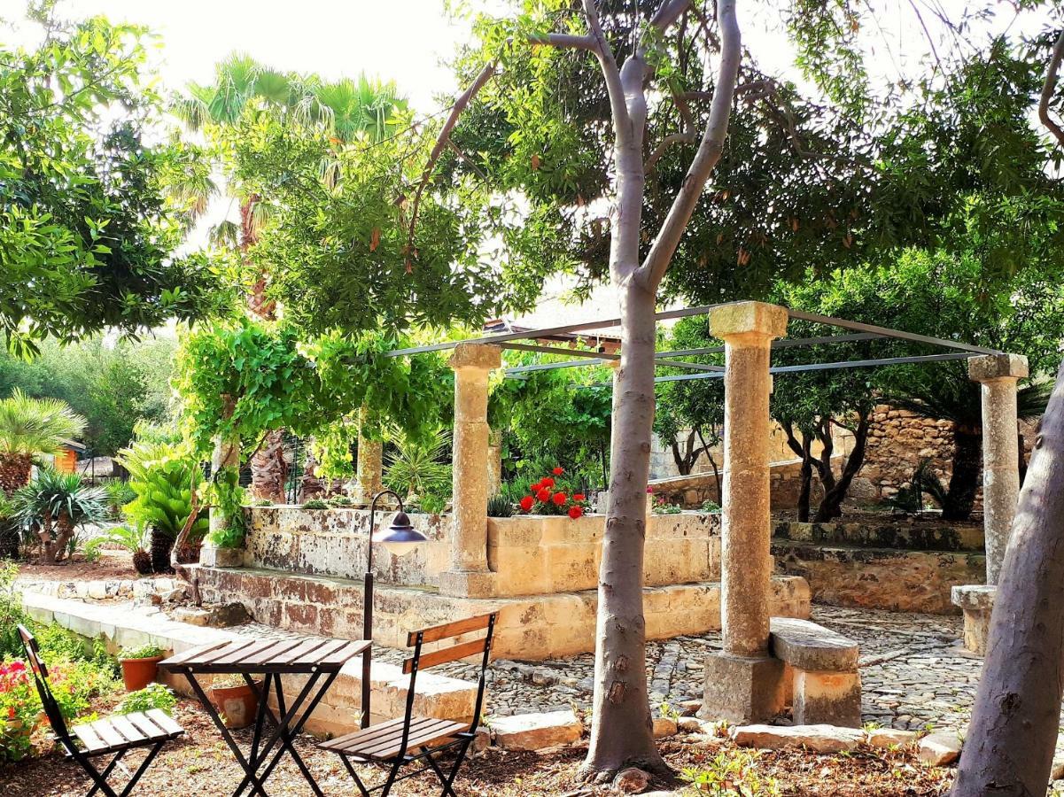 Agriturismo Villa Flavia Casa Serrafiori Екстер'єр фото