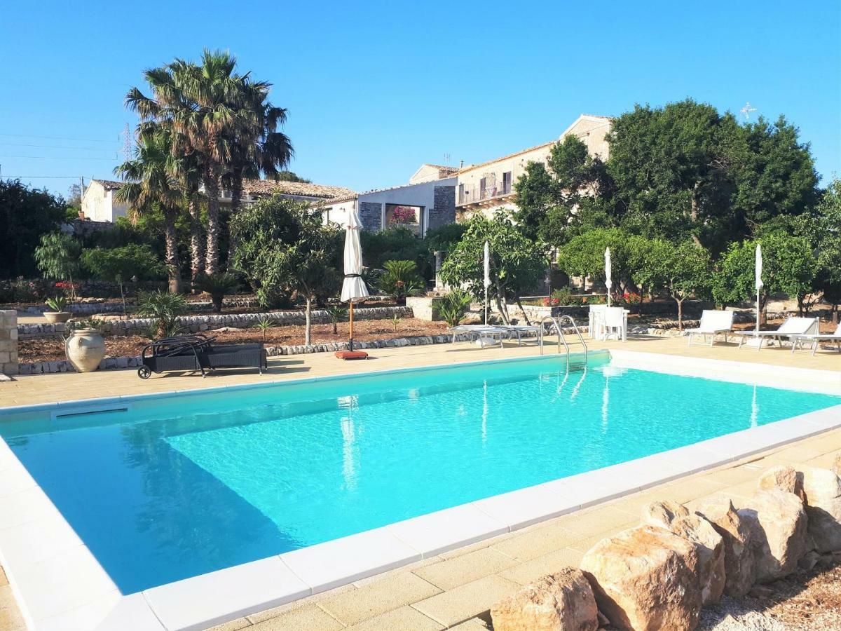 Agriturismo Villa Flavia Casa Serrafiori Екстер'єр фото